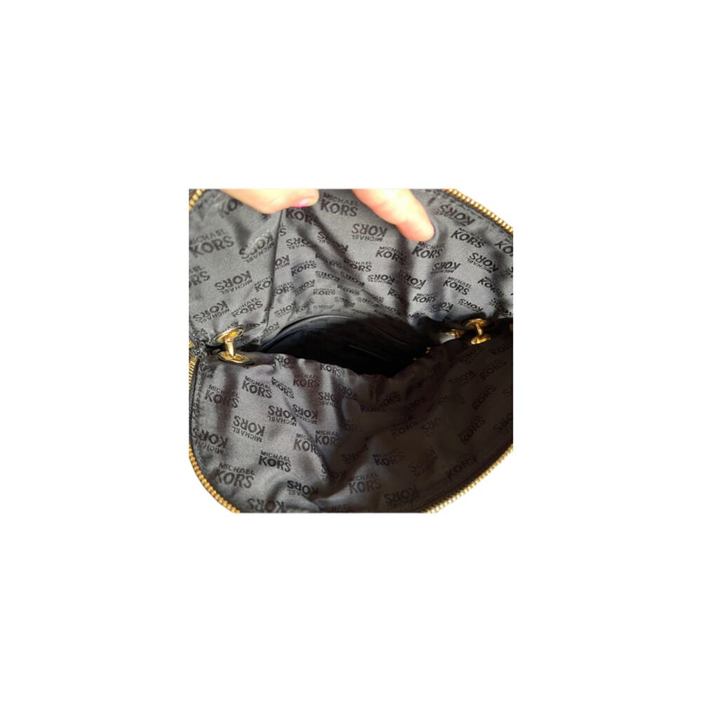 Michael Kors Black Textured Leather Stockard Bag - Picture 13 of 16